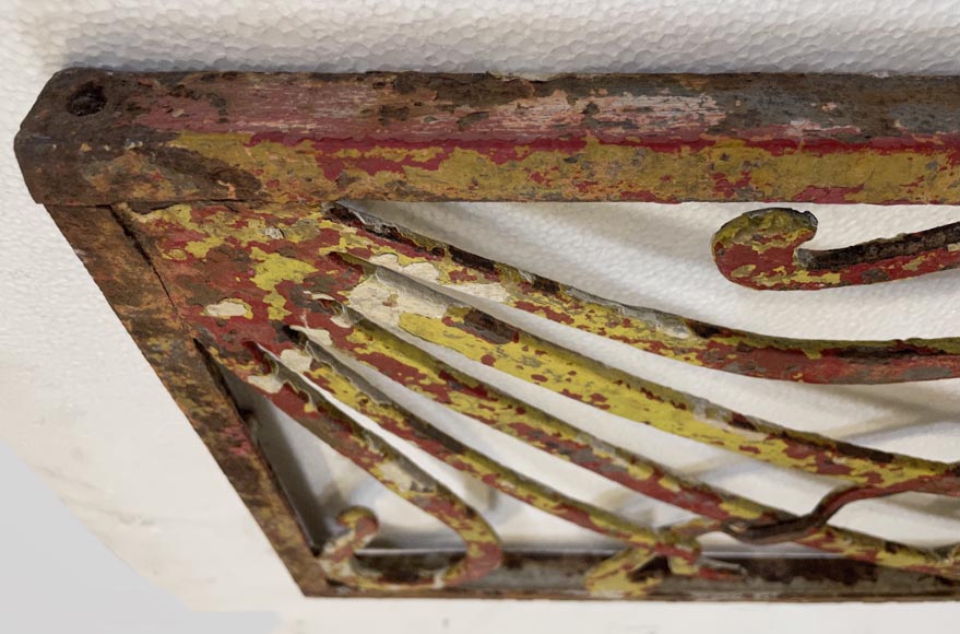 Paire de deux éléments en fer Art Nouveau Paire de deux éléments en fer Art Nouveau-3