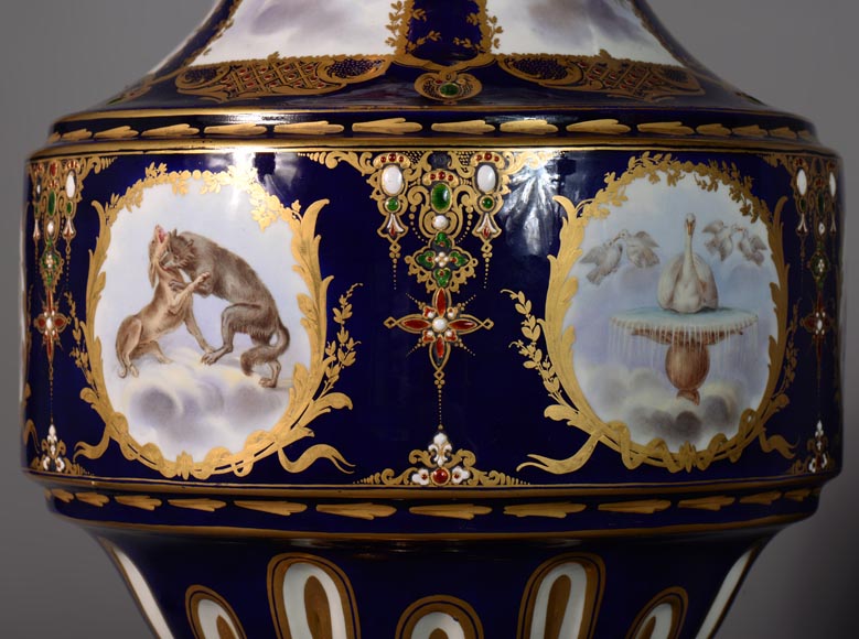 Paire de girandoles en bronze et porcelaine de Sèvres Paire de girandoles en bronze et porcelaine de Sèvres-9