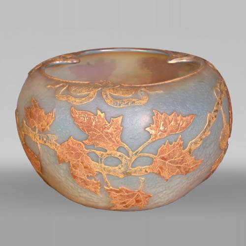DAUM Nancy — Vase Art Nouveau « Feuilles d’érable »