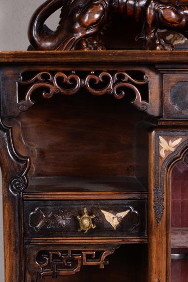 Louis Majorelle, Vitrine japonisante Louis Majorelle, Vitrine japonisante-8