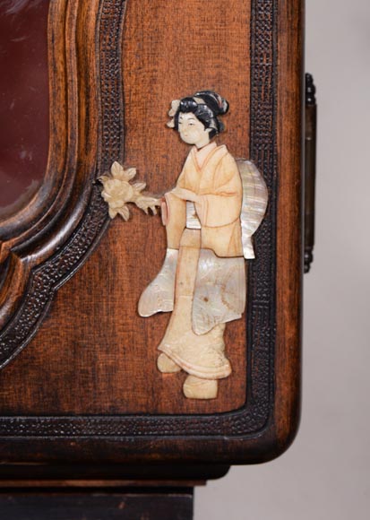 Louis Majorelle, Vitrine japonisante Louis Majorelle, Vitrine japonisante-12