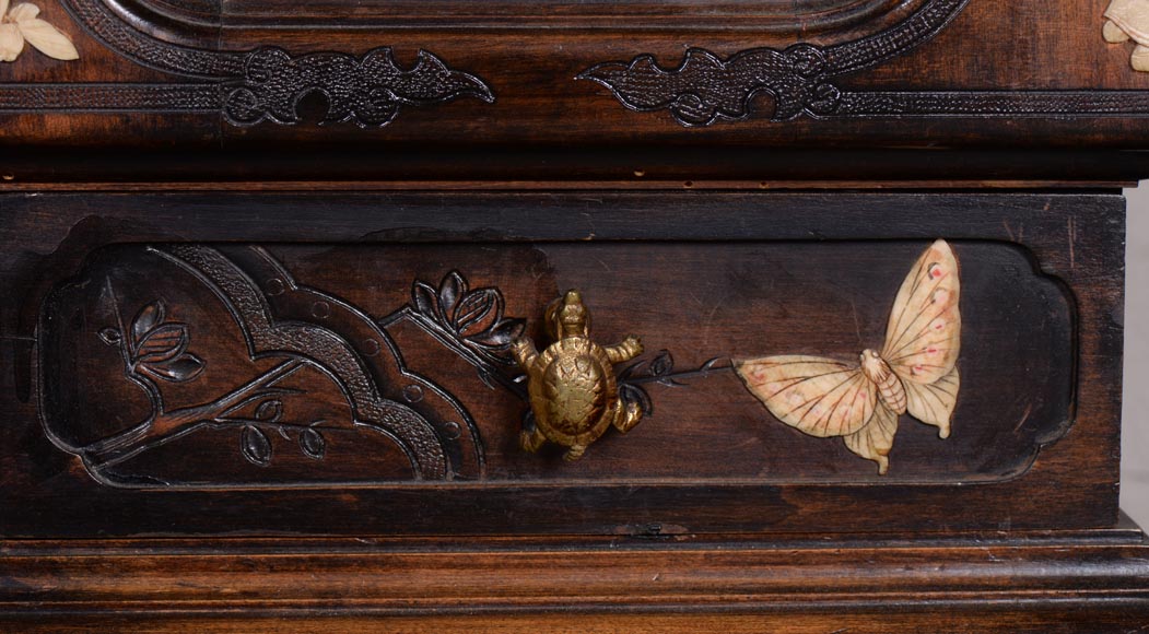 Louis Majorelle, Vitrine japonisante Louis Majorelle, Vitrine japonisante-13