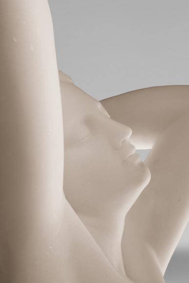 Une heure de la nuit, sculpture en marbre signée J. Pollet avec sa colonne Une heure de la nuit, sculpture en marbre signée J. Pollet avec sa colonne-4