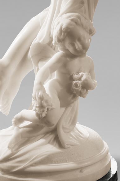 Une heure de la nuit, sculpture en marbre signée J. Pollet avec sa colonne Une heure de la nuit, sculpture en marbre signée J. Pollet avec sa colonne-5