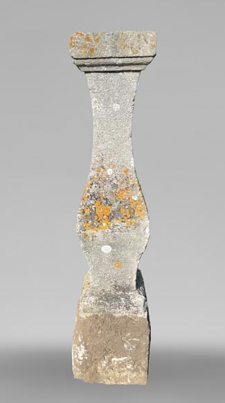 Table haute en pierre, XIXe siècle Table haute en pierre, XIXe siècle-1