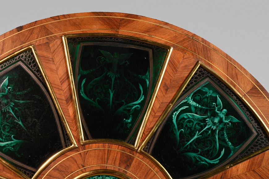 Un guéridon au décor d’émail rarissime de la faïencerie de Rubelles Un guéridon au décor d’émail rarissime de la faïencerie de Rubelles-6