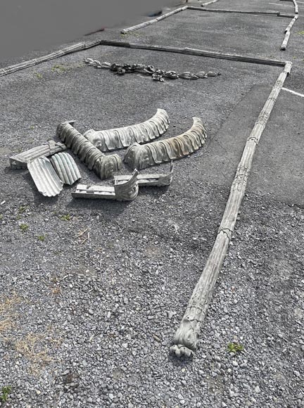 Ensemble d'éléments décoratifs de façade de magasin Ensemble d'éléments décoratifs de façade de magasin-1