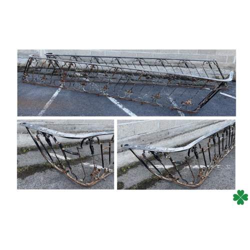 Longue paire de rampes d'escalier de style Napoléon III