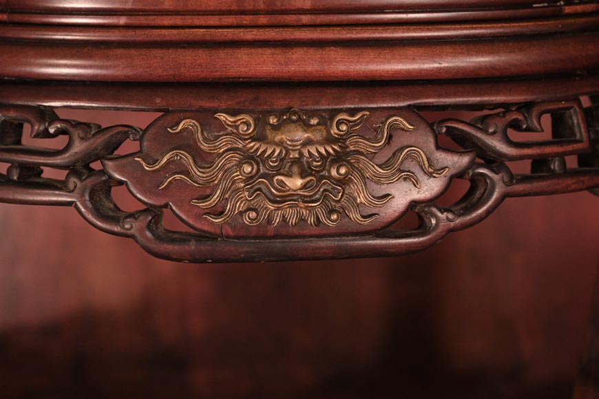 Vitrine japonisante de forme demi-lune, fin du XIXe siècle Vitrine japonisante de forme demi-lune, fin du XIXe siècle-5