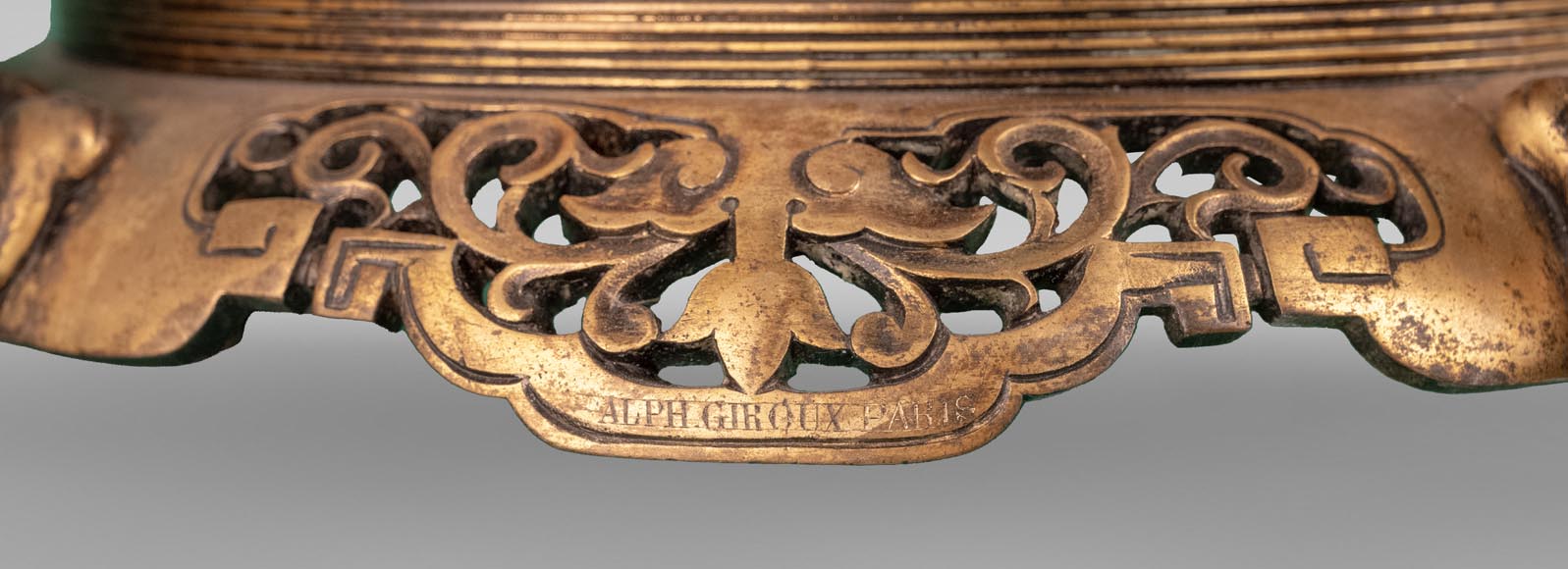 Alphonse GIROUX, coupe aux carpes koï de style japonisant Alphonse GIROUX, coupe aux carpes koï de style japonisant-7