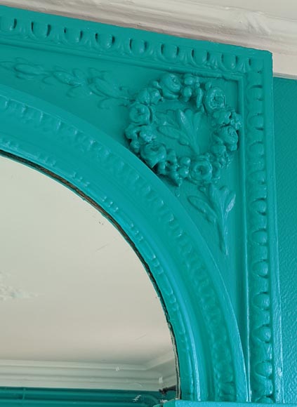 Petit trumeau de style Louis XVI à fronton décoré en demi cercle Petit trumeau de style Louis XVI à fronton décoré en demi cercle-2