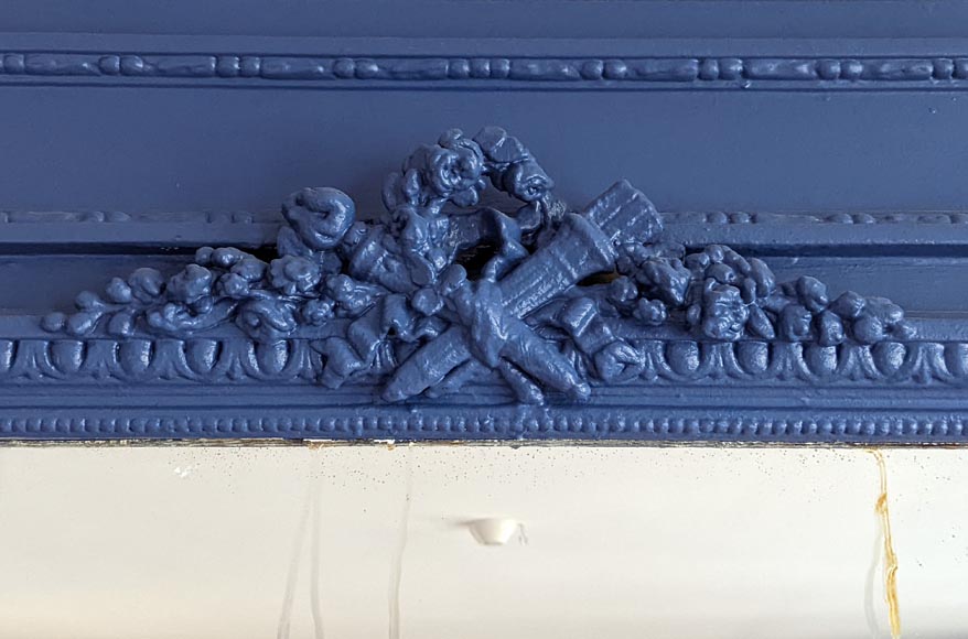 Petit trumeau de style Louis XVI au décor de carquois et flambeau Petit trumeau de style Louis XVI au décor de carquois et flambeau-1