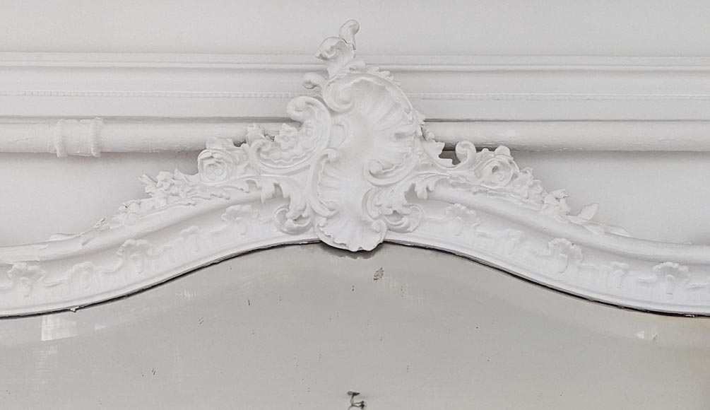 Trumeau de style Louis XV orné d'une coquille asymétrique Trumeau de style Louis XV orné d'une coquille asymétrique-1