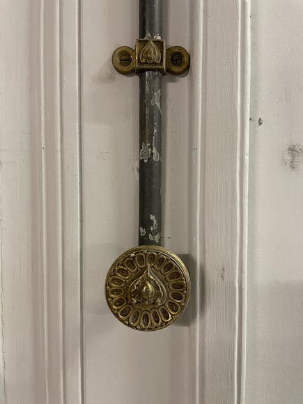 Paire de grandes doubles portes de style Napoléon III richement décorées Paire de grandes doubles portes de style Napoléon III richement décorées-17