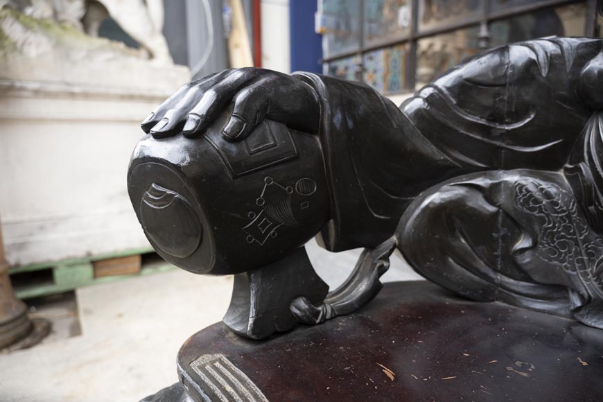 Paire de fauteuils japonais sculptés – Ebisu et Daikoku Paire de fauteuils japonais sculptés – Ebisu et Daikoku-8