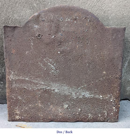 Plaque de cheminée aux putti Plaque de cheminée aux putti-5