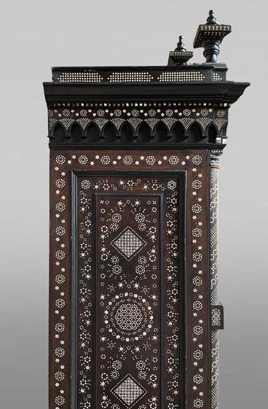 Cabinet en palissandre, marqueterie d’os et de bois clair Cabinet en palissandre, marqueterie d’os et de bois clair-4