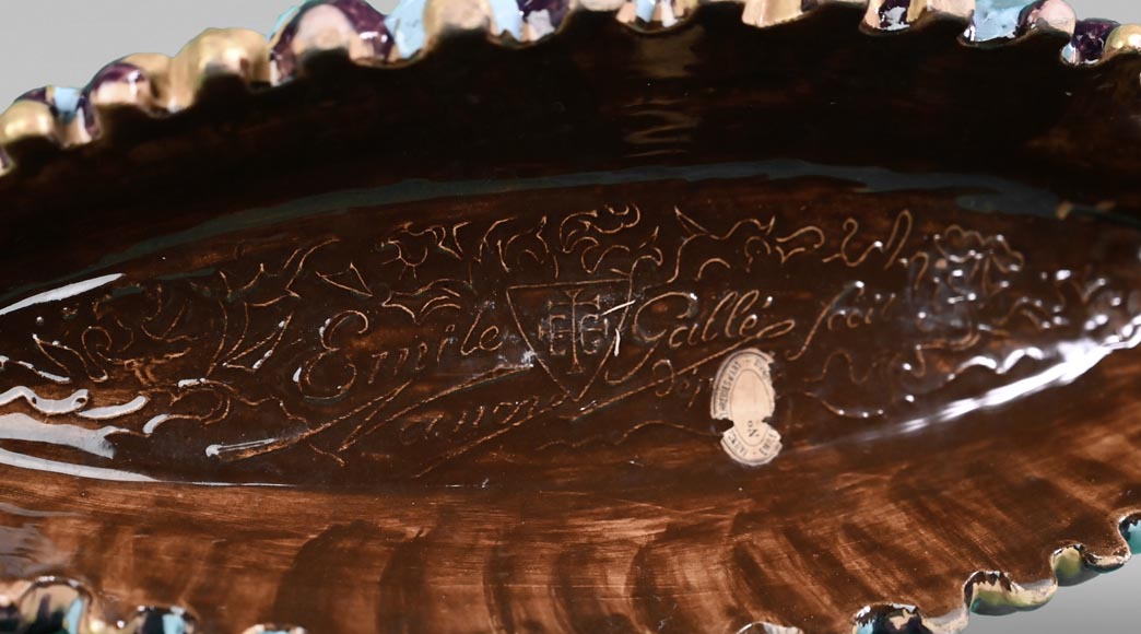 Un précieux navire égyptien, une faïence rare d’Emile GALLÉ Un précieux navire égyptien, une faïence rare d’Emile GALLÉ-9