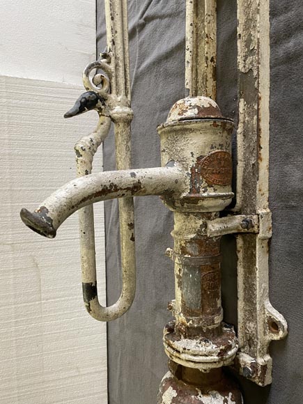 Pompe à eau en applique en fonte Pompe à eau en applique en fonte-7