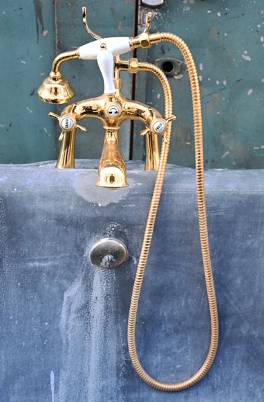 Belle baignoire en zinc Belle baignoire en zinc-1