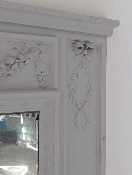 Trumeau au décor de guirlande de fleurs de style Louis XVI Trumeau au décor de guirlande de fleurs de style Louis XVI-3