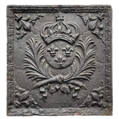 Plaque de cheminée aux armes de France du XVIIe siècle