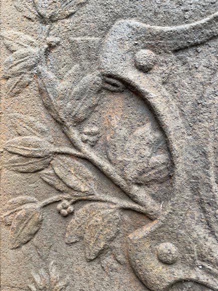 Plaque de cheminée du XVIIIe siècle aux armes couronné Plaque de cheminée du XVIIIe siècle aux armes couronné-5