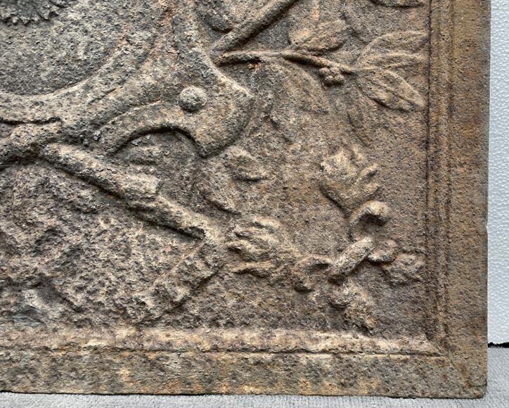 Plaque de cheminée du XVIIIe siècle aux armes couronné Plaque de cheminée du XVIIIe siècle aux armes couronné-8