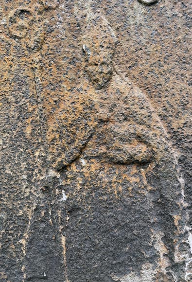 Plaque de cheminée du XIXe siècle représentant Saint Éloi Plaque de cheminée du XIXe siècle représentant Saint Éloi-3