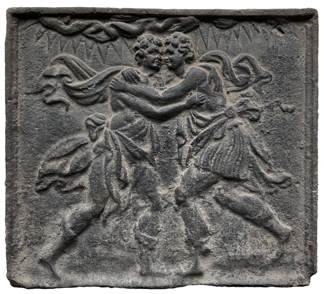 Plaque de cheminée du XVIIIe siècle figurant une scène de conciliation Plaque de cheminée du XVIIIe siècle figurant une scène de conciliation-0