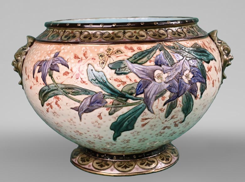 Le vase au Ara royal peint par Albert-Léon LEBARQUE et sa sellette d’origine. Le vase au Ara royal peint par Albert-Léon LEBARQUE et sa sellette d’origine.-2