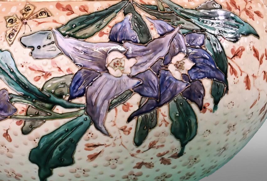 Le vase au Ara royal peint par Albert-Léon LEBARQUE et sa sellette d’origine. Le vase au Ara royal peint par Albert-Léon LEBARQUE et sa sellette d’origine.-7