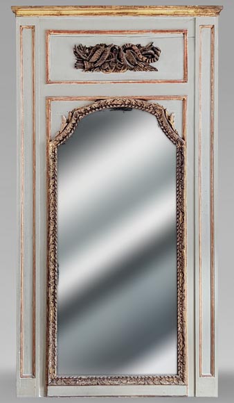 Trumeau d’époque Transition en bois sculpté au couple d’oiseaux Trumeau d’époque Transition en bois sculpté au couple d’oiseaux-0