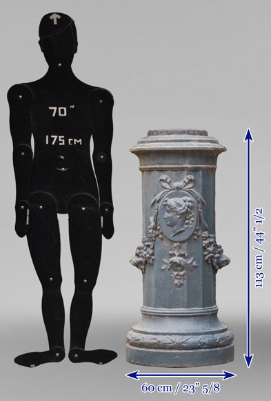 Socle en fonte au profil de femme Socle en fonte au profil de femme-8