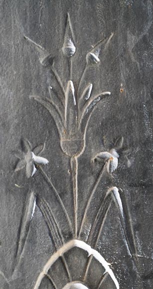 Vase de style grec et son socle egyptisant, fonte de fer Vase de style grec et son socle egyptisant, fonte de fer-12