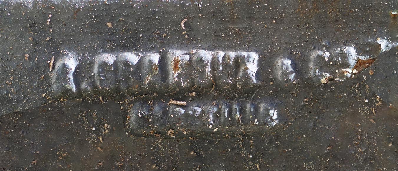 Vase de style grec et son socle egyptisant, fonte de fer Vase de style grec et son socle egyptisant, fonte de fer-13