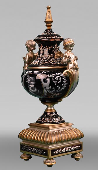 Paul SOYER, Garniture de cheminée néo-Renaissance, vers 1875 Paul SOYER, Garniture de cheminée néo-Renaissance, vers 1875-4