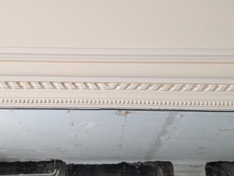 Trumeau de style Louis XVI au décor de perles Trumeau de style Louis XVI au décor de perles-2