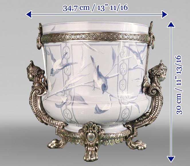 Le vase d’Opaline, la magie de BACCARAT au XIXe siècle Le vase d’Opaline, la magie de BACCARAT au XIXe siècle-12