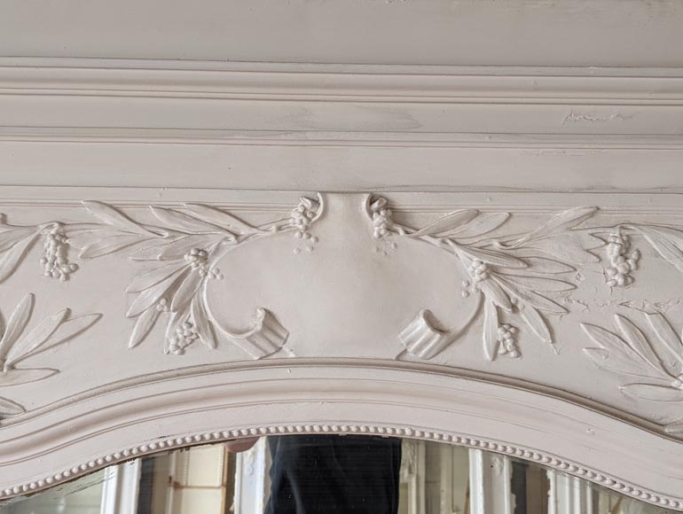 Trumeau de style Napoléon III orné de branches d'oliviers Trumeau de style Napoléon III orné de branches d'oliviers-1