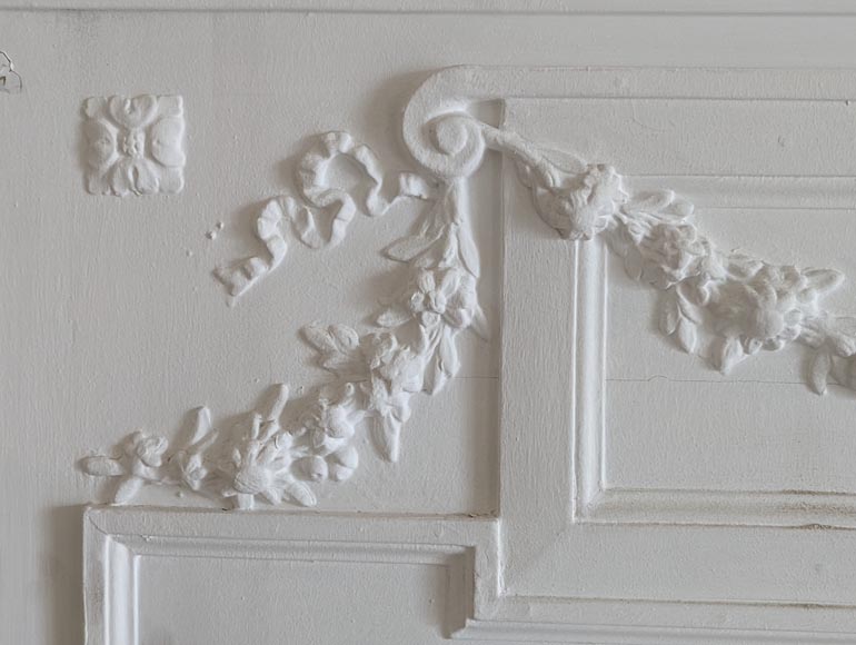 Trumeau de style Napoléon III décoré d'une guirlande de fleurs Trumeau de style Napoléon III décoré d'une guirlande de fleurs-3