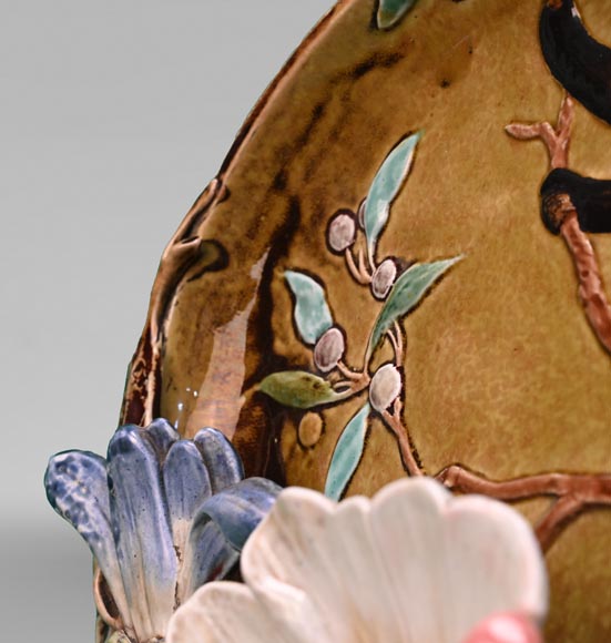 Émile GALLÉ, Plat d'ornement au singe grimant parmi les fleurs Émile GALLÉ, Plat d'ornement au singe grimant parmi les fleurs-3