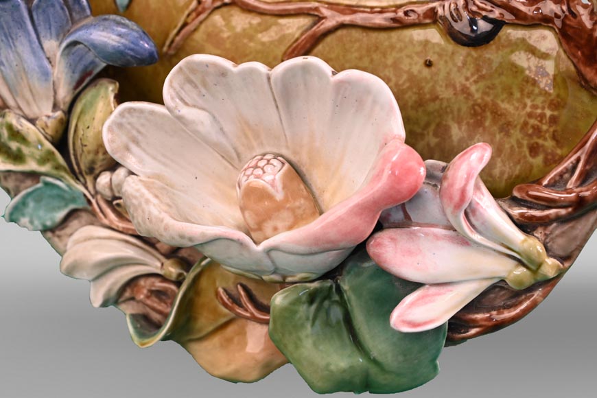 Émile GALLÉ, Plat d'ornement au singe grimant parmi les fleurs Émile GALLÉ, Plat d'ornement au singe grimant parmi les fleurs-5