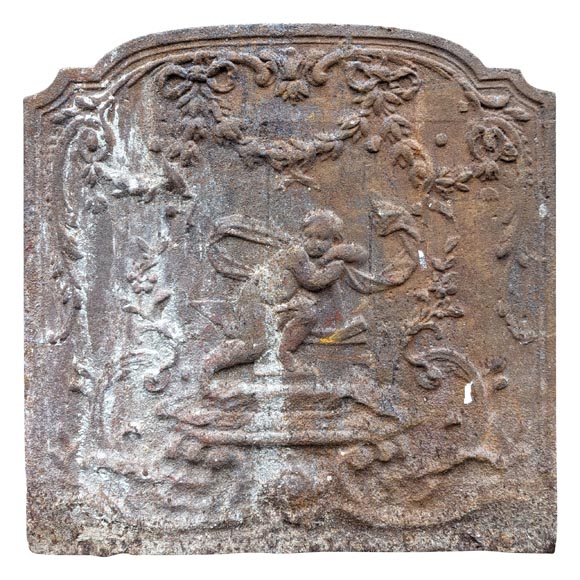 Plaque de cheminée du XIXe siècle de style Louis XV à Plaque de cheminée du XIXe siècle de style Louis XV à