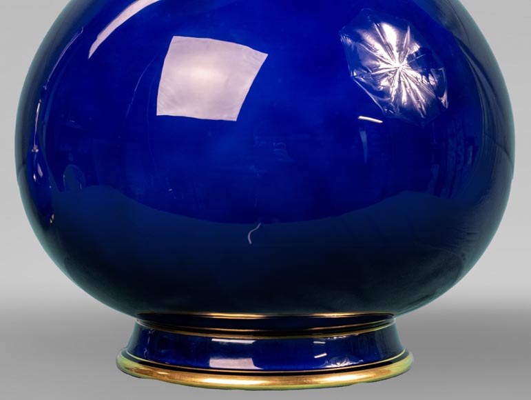 Manufacture de SÈVRES, paire de  vases persans bleus  Manufacture de SÈVRES, paire de  vases persans bleus -6