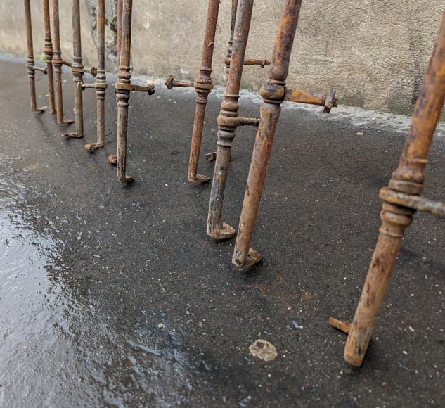 Ensemble de crémones en fonte, style Louis XV,   Ensemble de crémones en fonte, style Louis XV, -3