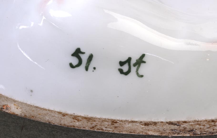 Manufacture de SÈVRES, Josse-François-Joseph LERICHE (d’après), Le Billet doux, 1892 Manufacture de SÈVRES, Josse-François-Joseph LERICHE (d’après), Le Billet doux, 1892-10