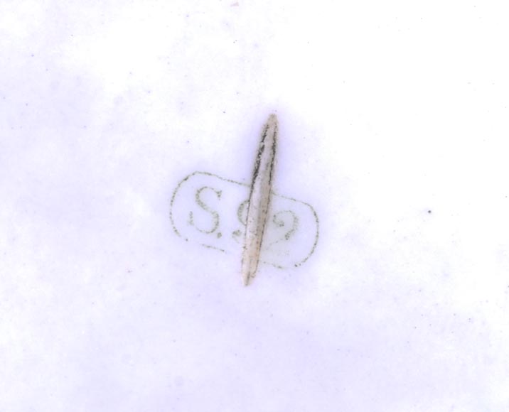 Manufacture de SÈVRES, Josse-François-Joseph LERICHE (d’après), Le Billet doux, 1892 Manufacture de SÈVRES, Josse-François-Joseph LERICHE (d’après), Le Billet doux, 1892-11