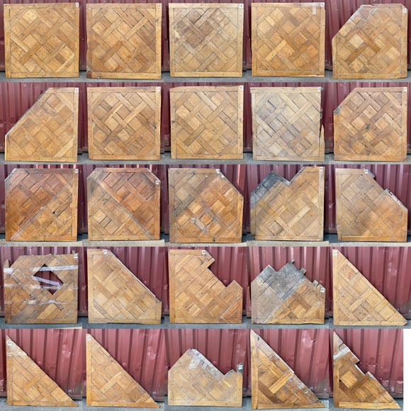 Environ 75 m² de parquet Versailles en chêne, XVIIIe siècle Environ 75 m² de parquet Versailles en chêne, XVIIIe siècle-7