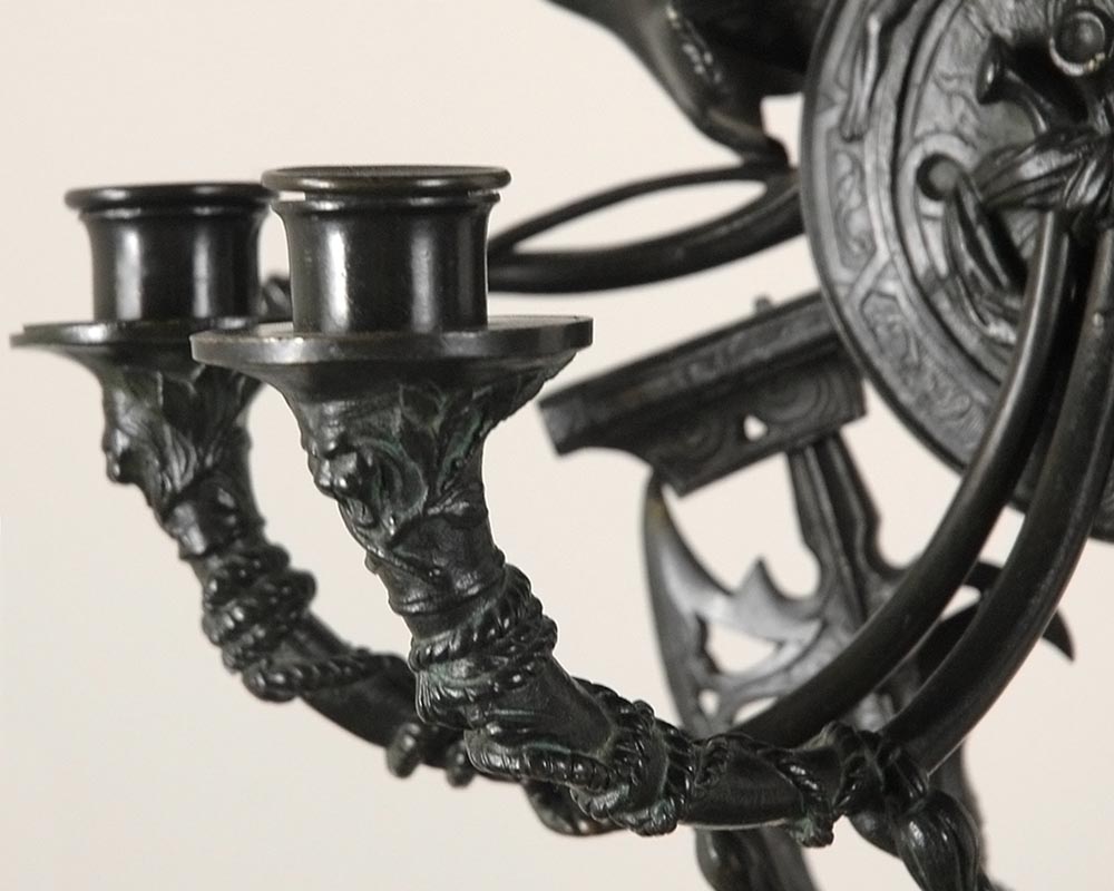 Entourage de GECHTER, candélabres "Aux guerriers" en bronze patiné Entourage de GECHTER, candélabres "Aux guerriers" en bronze patiné-8